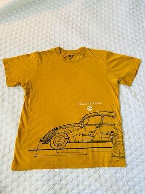 Vintage UNIQLO✨Mustard VW T-Shirt